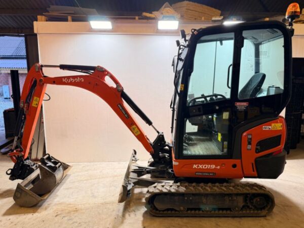 Brugt KX019-4 minigraver med tilt